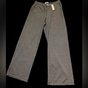 Max Studio wide leg  dress pant Sz Small